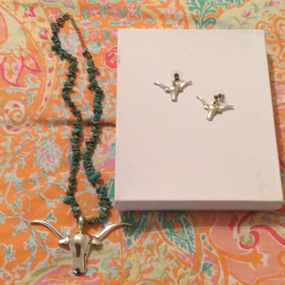2 piece necklace and earrings set